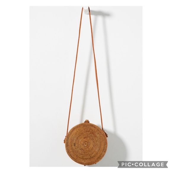 Anthropologie Shell Embellished Round Rattan Crossbody Bag - Picture 16 of 16
